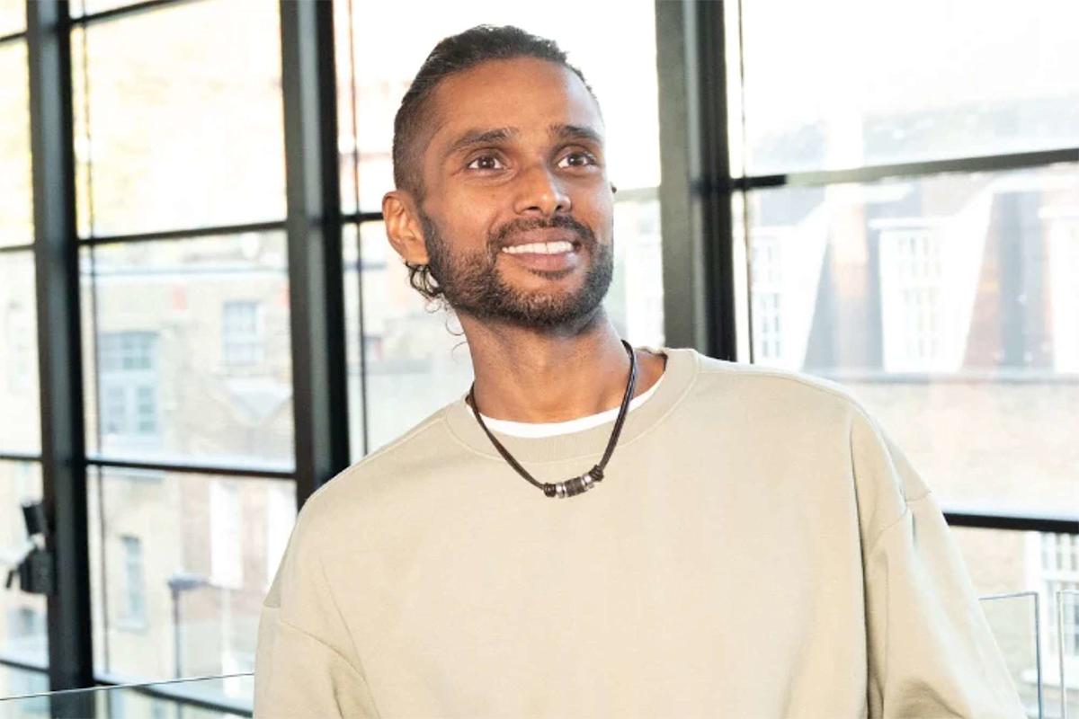 Featured image for Dad of Two Diagnosed with Brain Tumour After Smelling Bleach