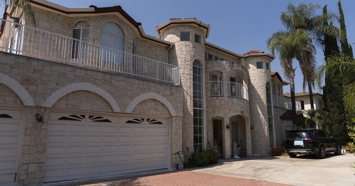 Featured image for California Couple Accused of Surrogacy Scam Leaves 21 Children in Custody