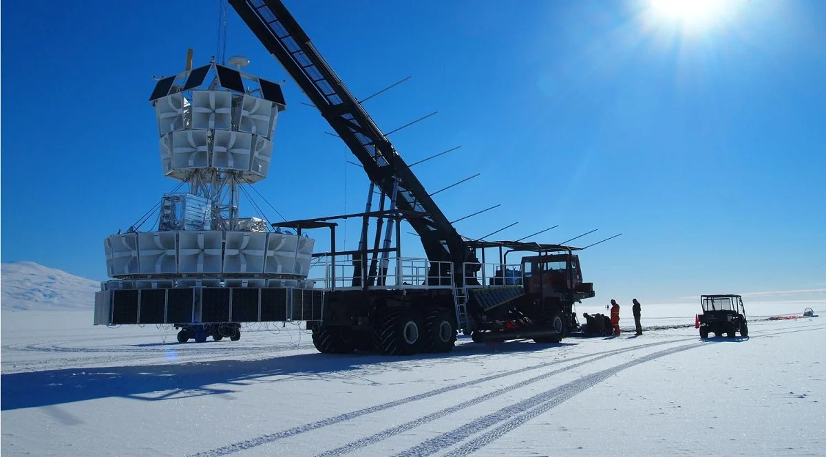 Featured image for Scientists Detect Mysterious Radio Waves from Antarctic Ice