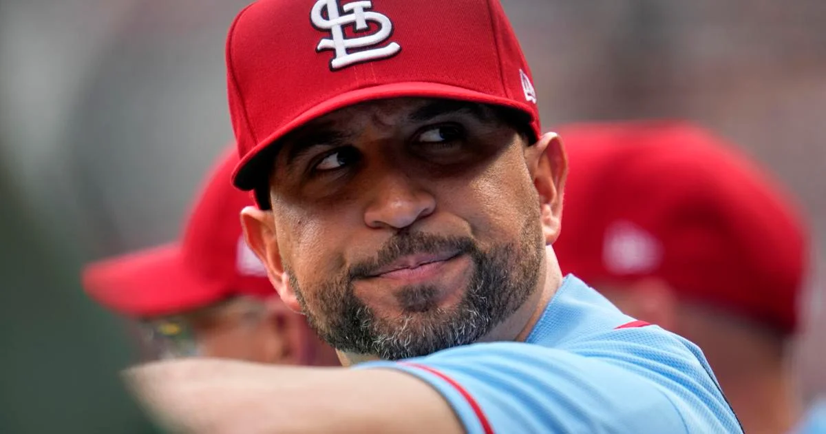"Pirates Outlast Cardinals in Rain-Delayed Game"