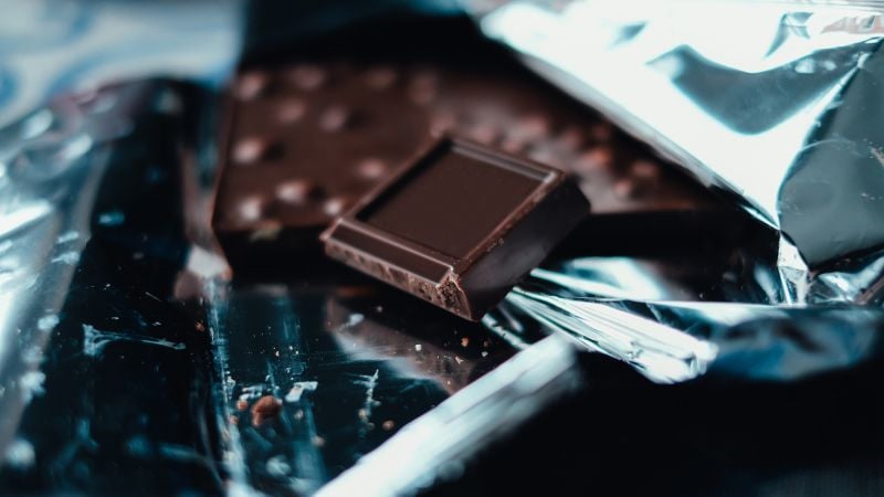 Featured image for Dark Chocolate Consumption May Lower Type 2 Diabetes Risk, Study Reveals
