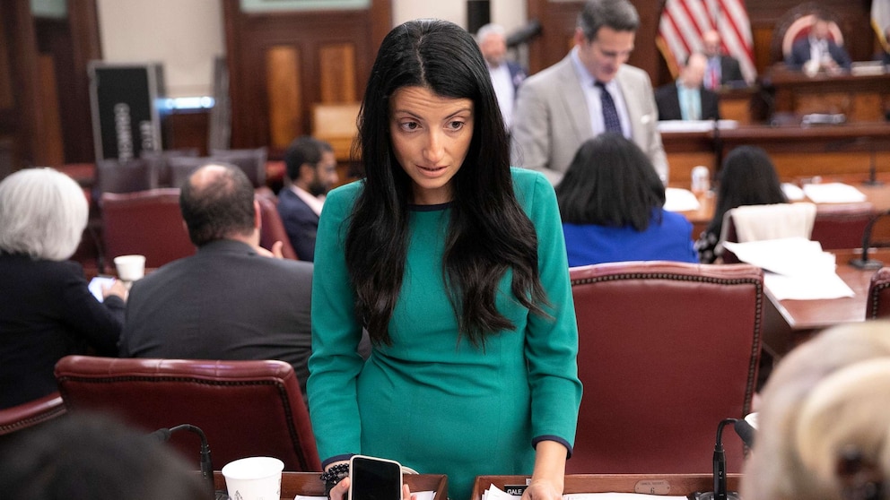 NYC Councilwoman Arrested for Carrying Gun at Pro-Palestinian Rally: Politicians React