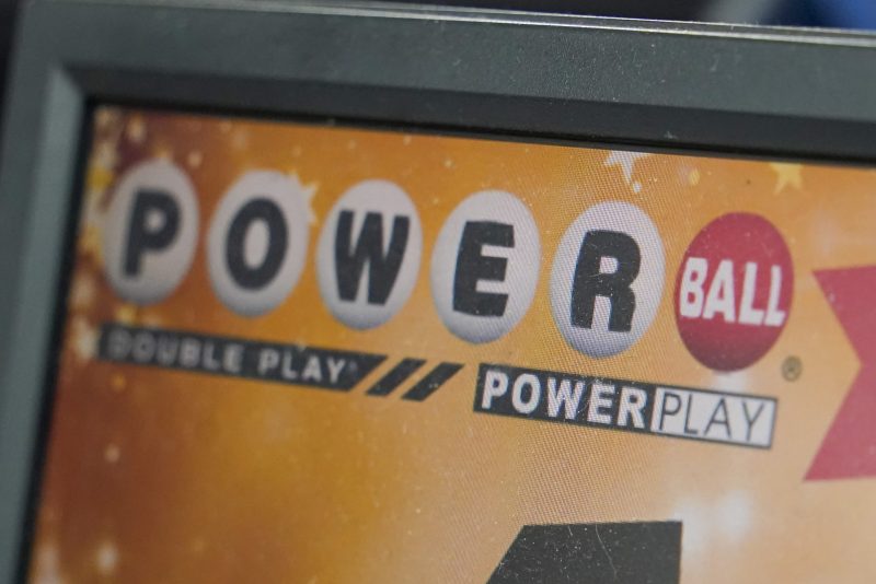 "Record-Breaking Powerball Jackpot Reaches $1.04 Billion!"