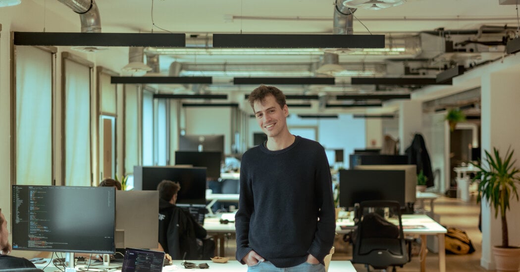 Featured image for ASML's $1.5 Billion Investment Propels Mistral AI to $14 Billion Valuation