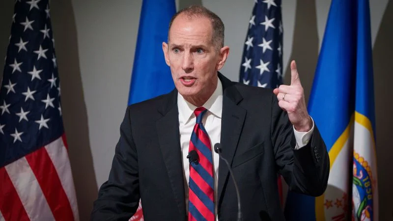 Minnesota GOP candidate exits governor race, slams ICE and national Republicans