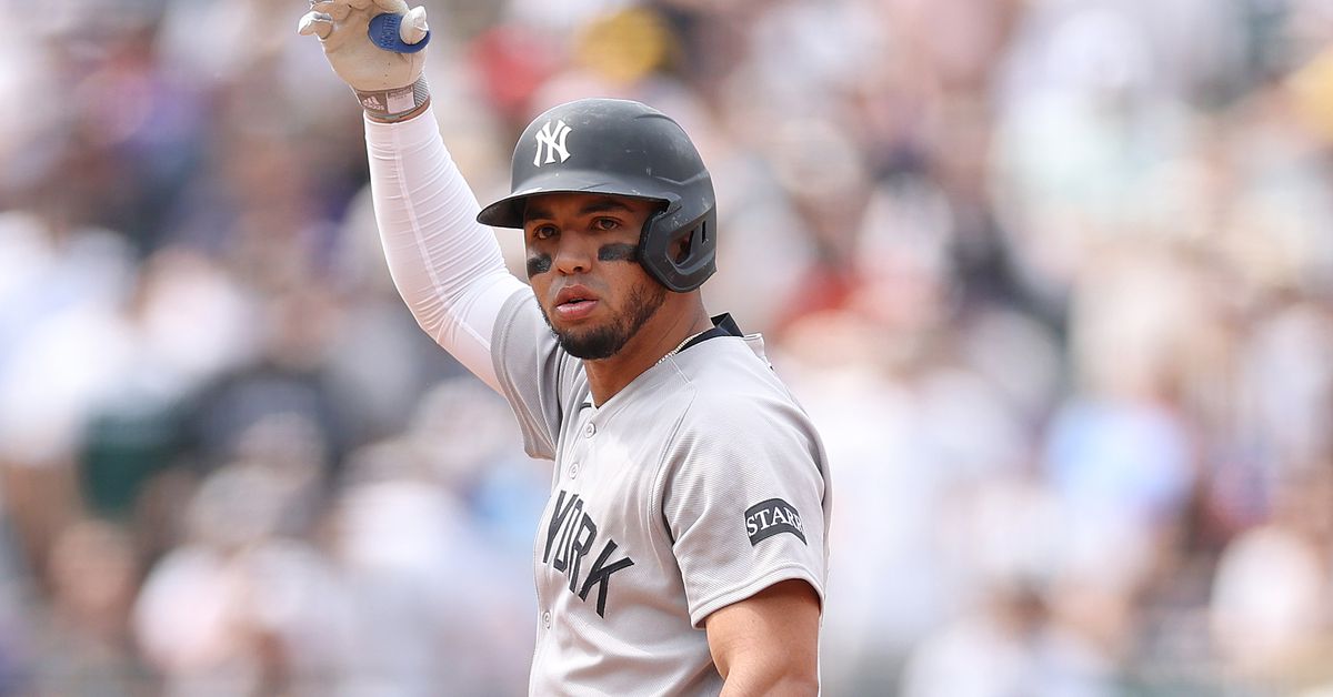 Featured image for Yankees' Aaron Judge Leads Rally as Oswald Peraza Struggles to Find Form