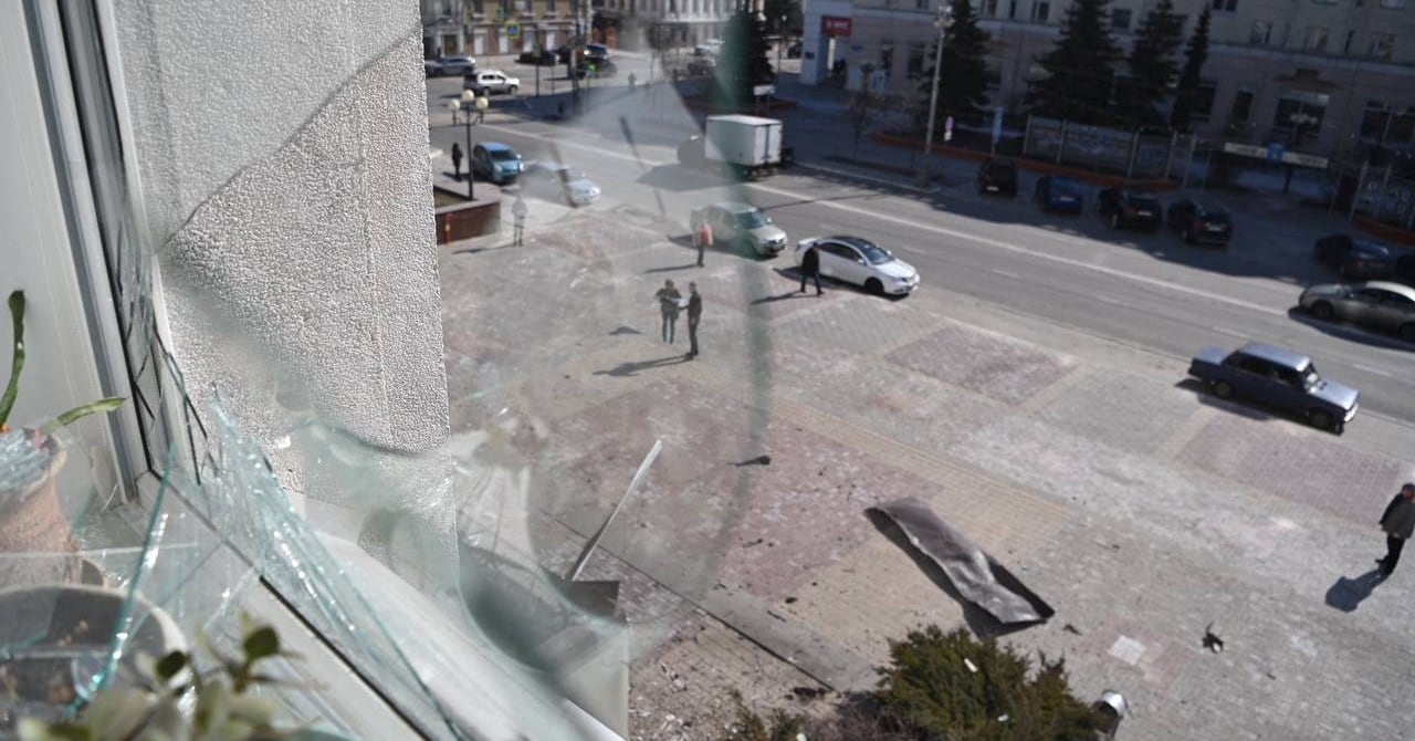 Featured image for "Ukraine Official Reports Active Combat Zones in Two Russian Border Regions"