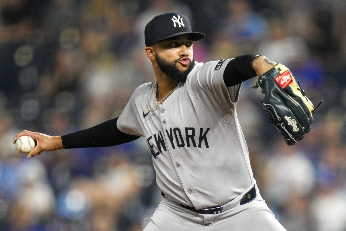 Featured image for Mets Sign Devin Williams to $51M Deal, Raising Expectations