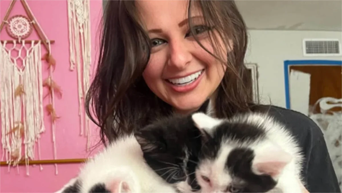 Tiny bite, big danger: Arizona woman fights botulism from fermented swordfish