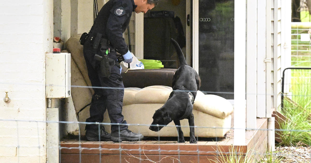 Featured image for "Arrest Made in Australian Lunch Tragedy: 3 Dead from Suspected Mushroom Poisoning"