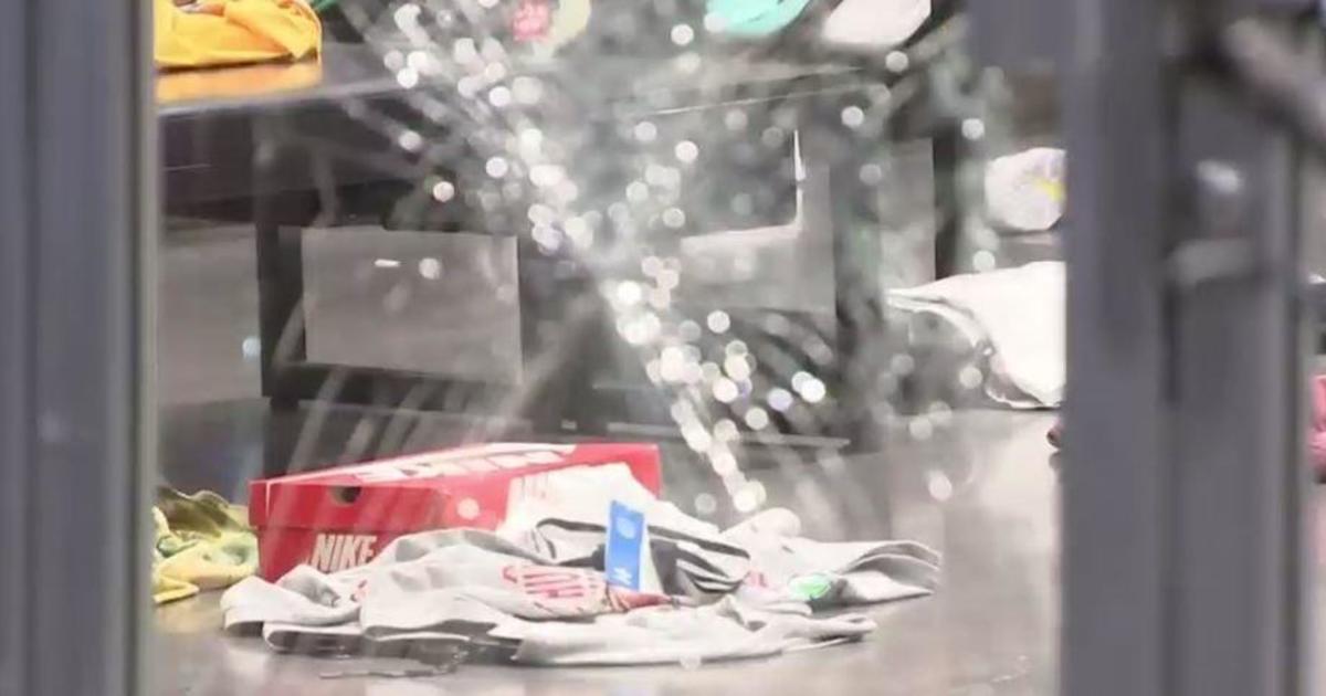 Featured image for "Massive Store Looting Spree Hits Philadelphia Amid Protests"