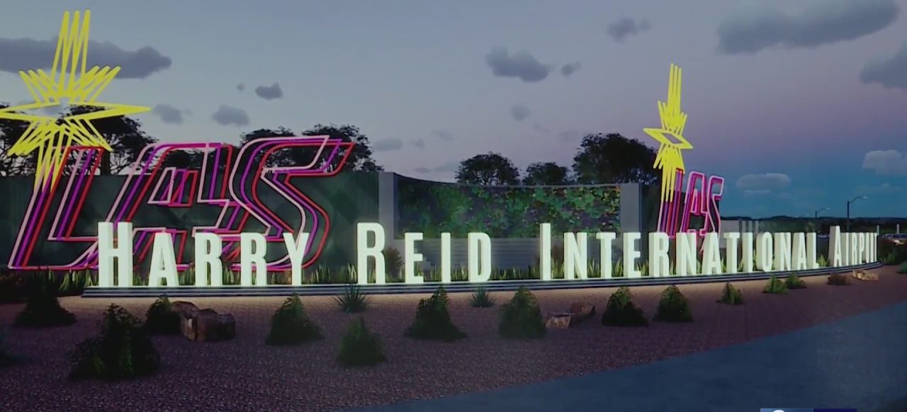 Featured image for Airport Parking Reaches Full Capacity Ahead of Memorial Day Weekend in Multiple States