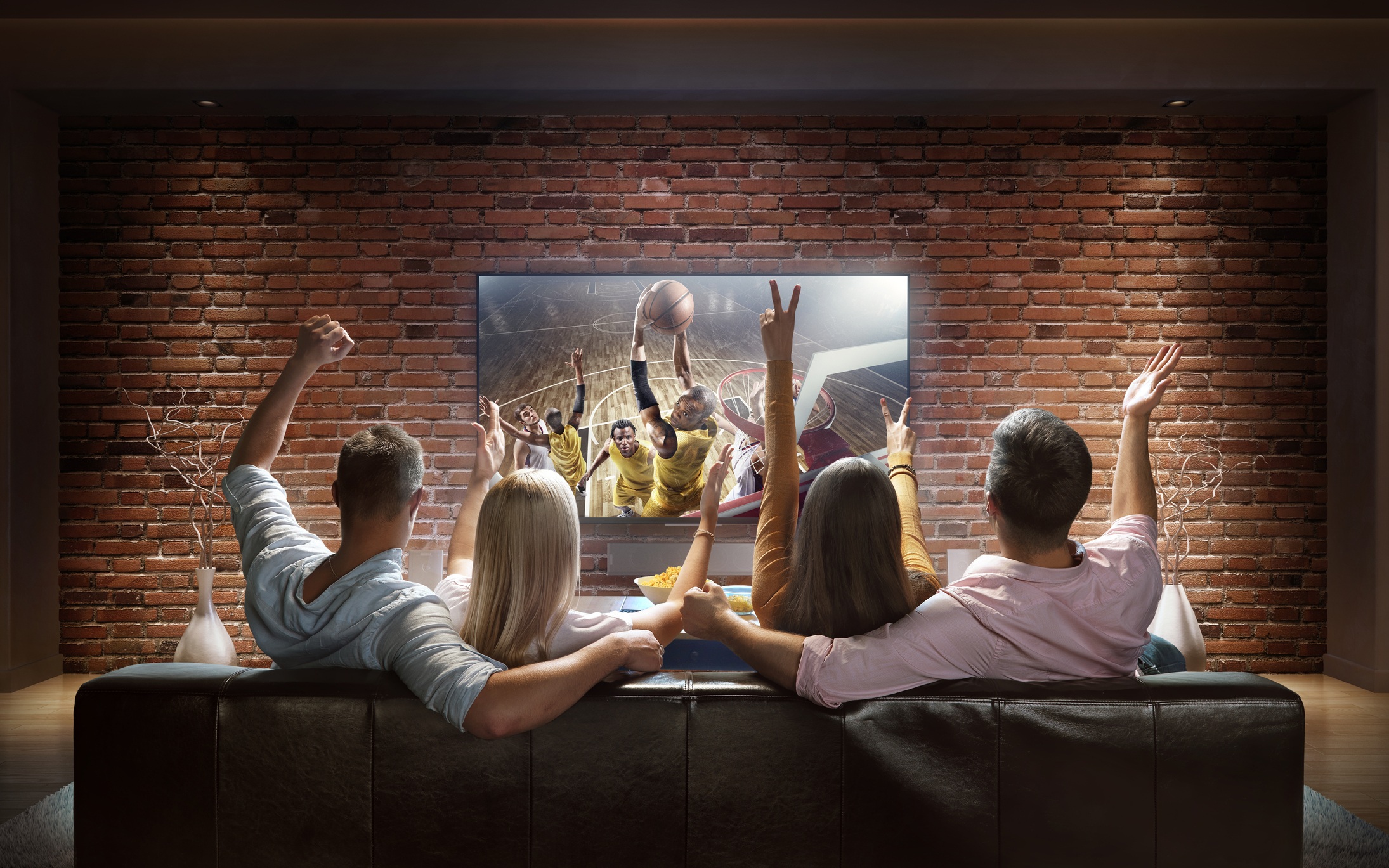 "NFL Caught Off Guard by ESPN-Fox-Warner Streaming Venture"