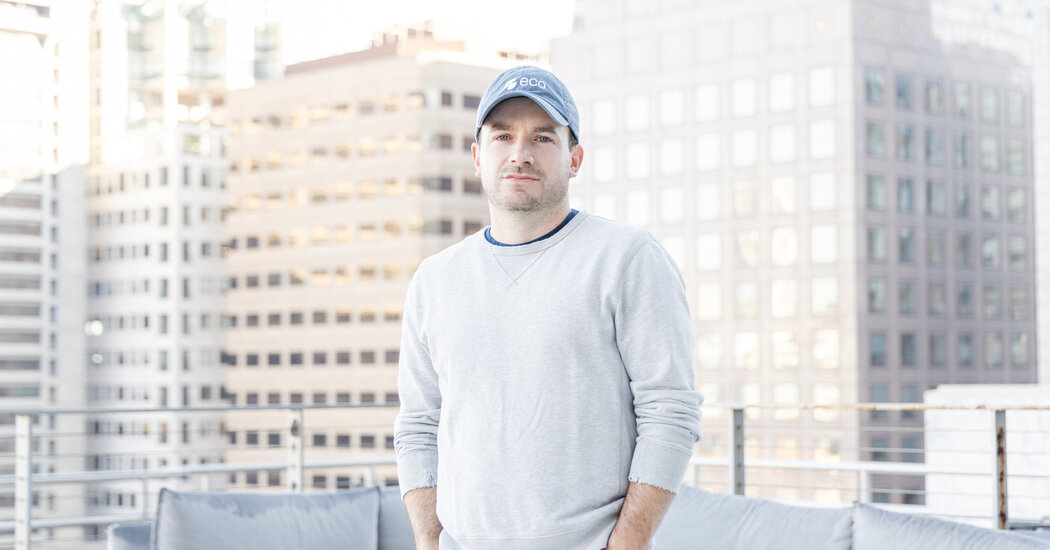 Featured image for The Political and Regulatory Battle Over Crypto 'Debanking'