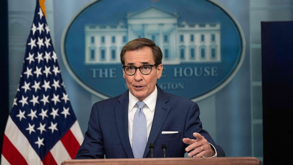 Biden administration urges 'humanitarian pauses' in Israel-Hamas conflict