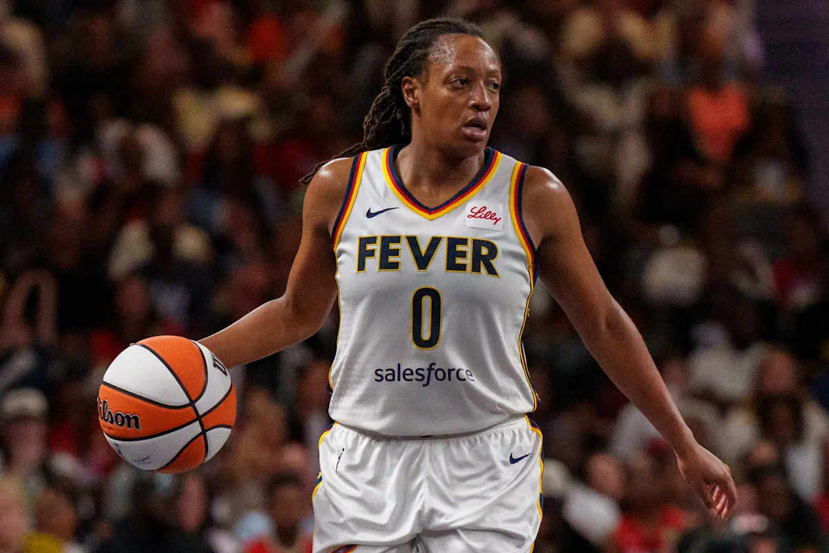 Featured image for Fever upset Aces in Game 1 of WNBA semifinals with Mitchell's 34 points