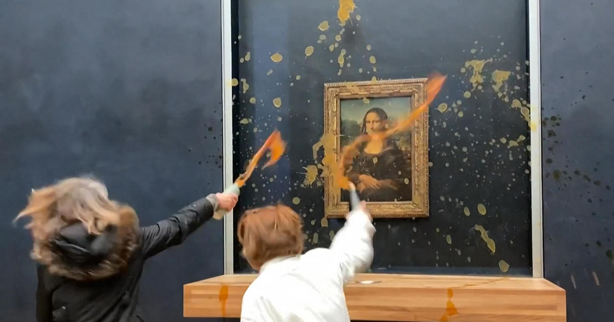 Featured image for "Climate Activists Arrested for Soup Attack on 'Mona Lisa' in Paris"