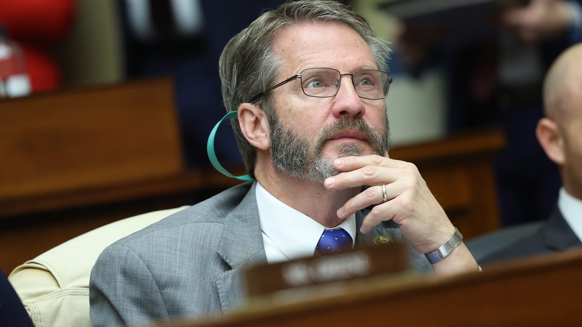 Tennessee GOP's Response to School Shooting Highlights America's Gun Problem