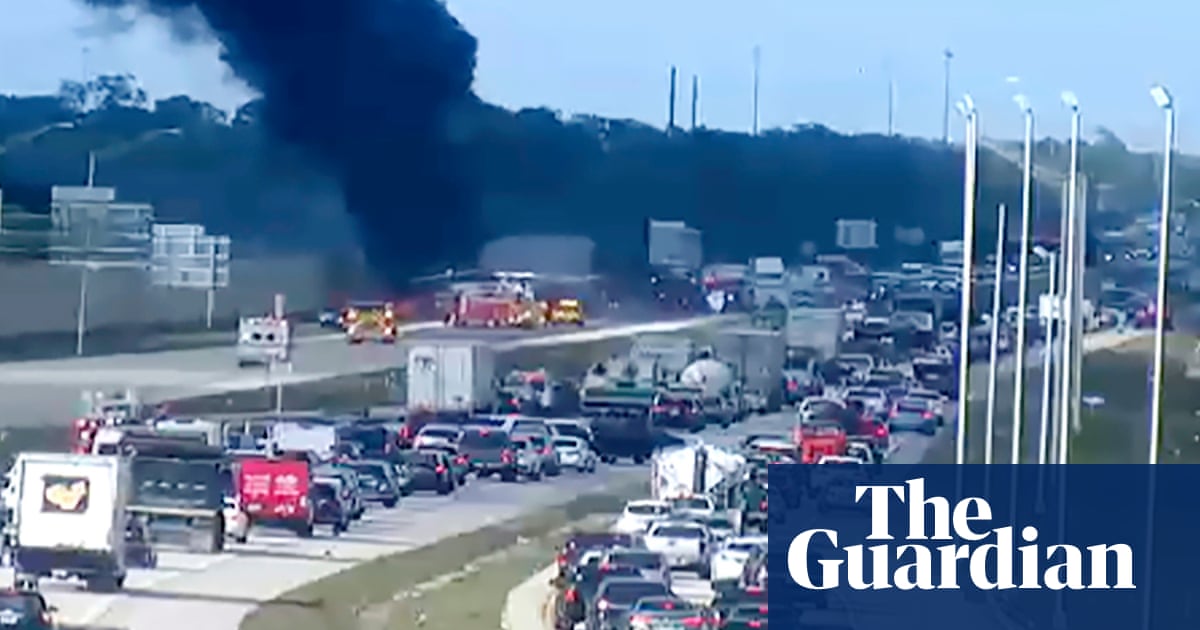 Featured image for Fatal Plane Crash on I-75 in Naples, Florida