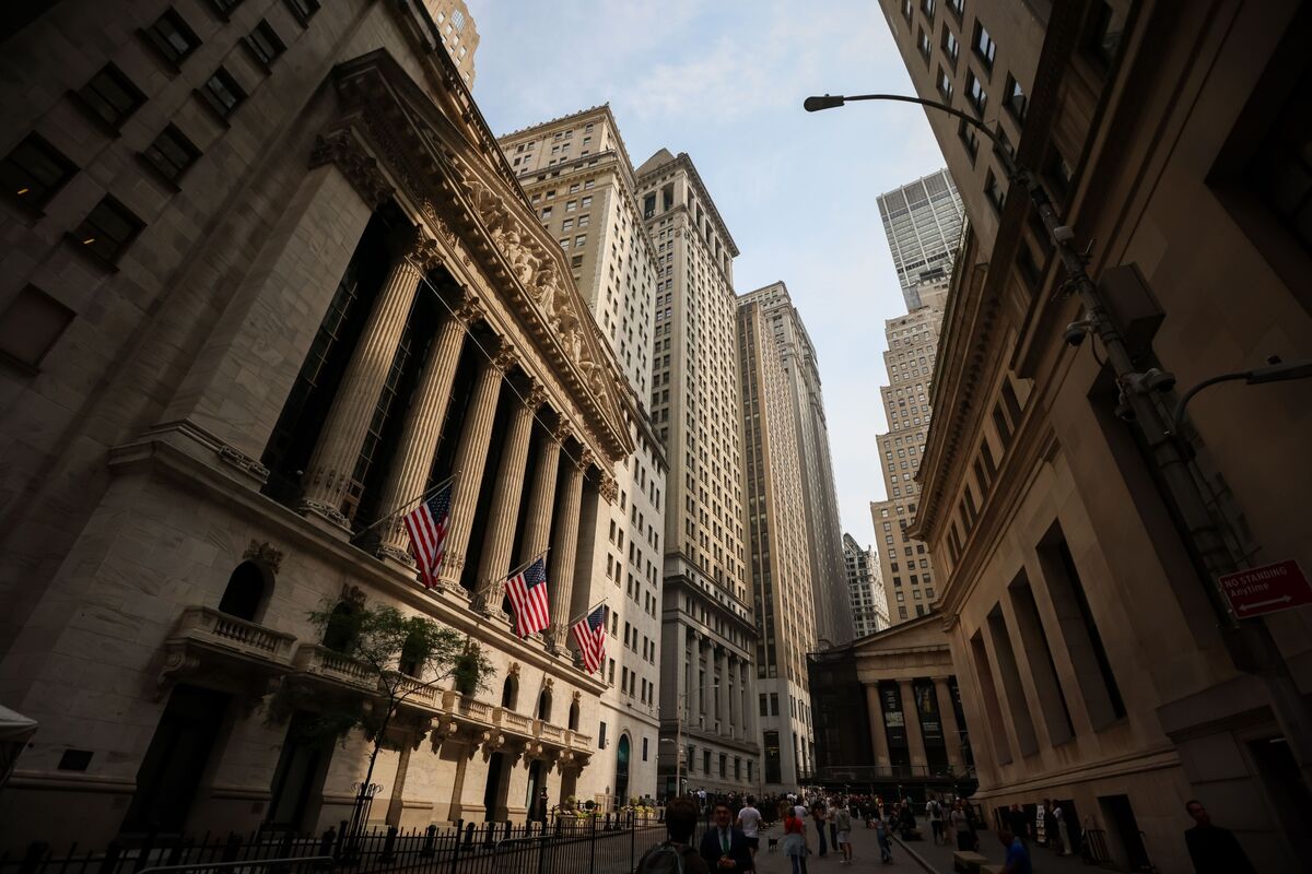 S&P 500 Nears Record High Amid Optimism and Global Trade Talks
