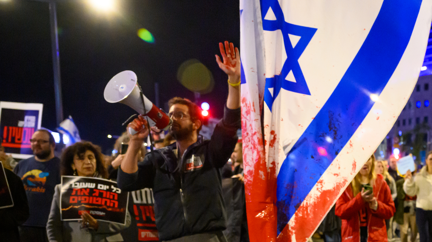 "Fatal Misidentification: Israeli Soldiers Shoot Hostages Waving White Flag in Gaza"