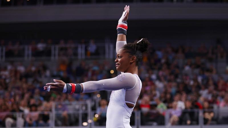 Featured image for Trinity Thomas Ties NCAA Perfect 10 Record at Finals