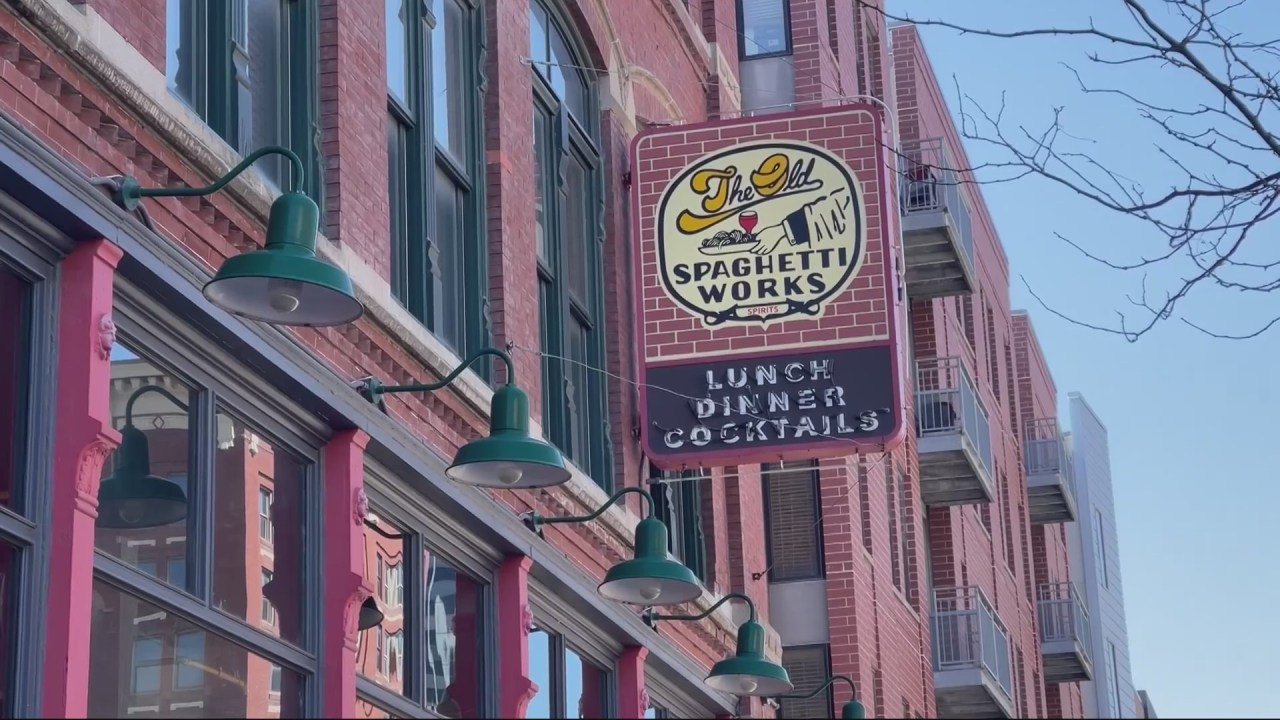 Des Moines' Spaghetti Works closes after 45 years, citing safety concerns.