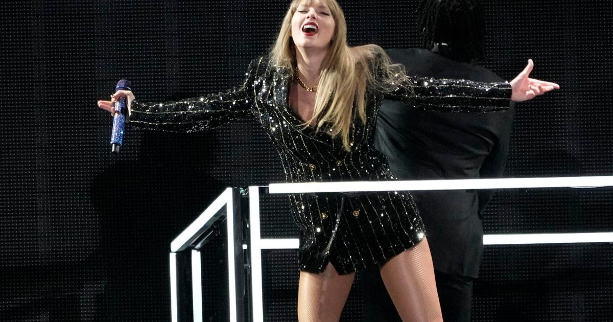 Featured image for Taylor Swift's Eventful Weekend: Weddings, Fans, and Rehearsal Dinners