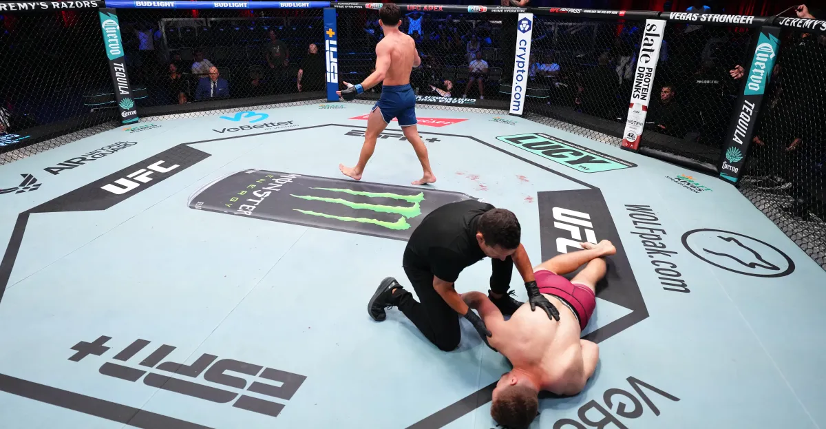 Featured image for DWCS Week 4 Highlights: Lebosnoyani's Stunning KO and Four Contracts Awarded