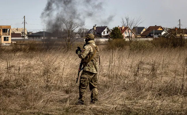 Putin Confirms Delivery of Russian Nuclear Weapons to Belarus Amid Ukraine War