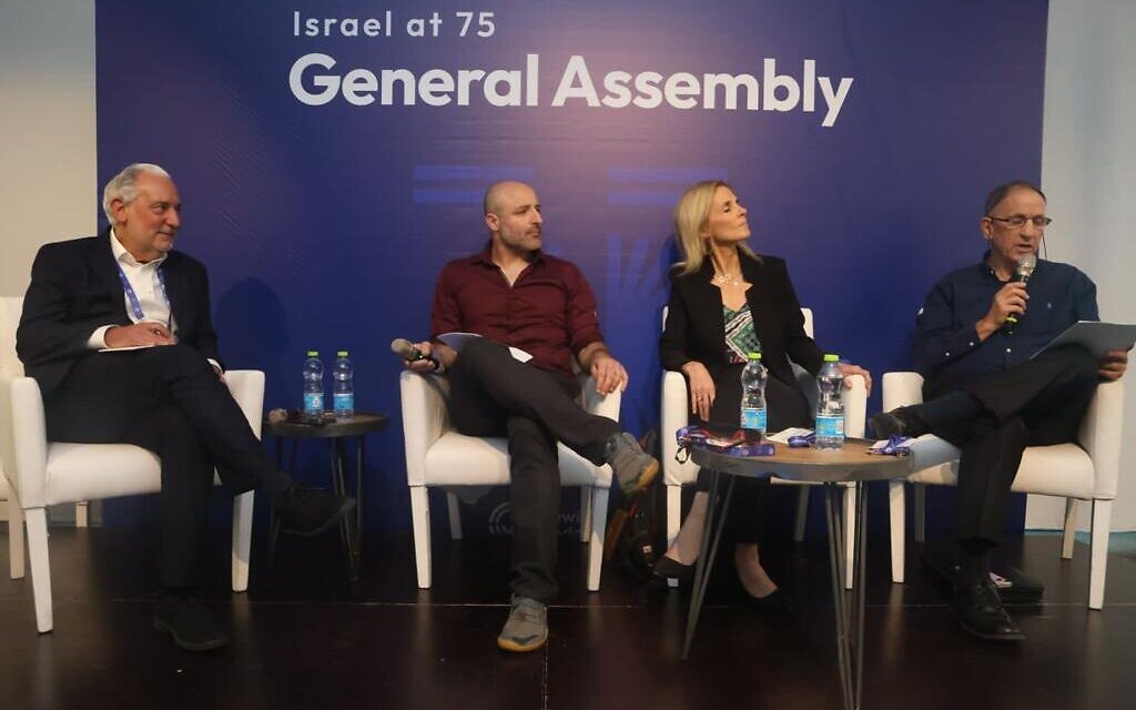 Protesters and Politicians Clash at Jewish Conferences Amid Overhaul Strains