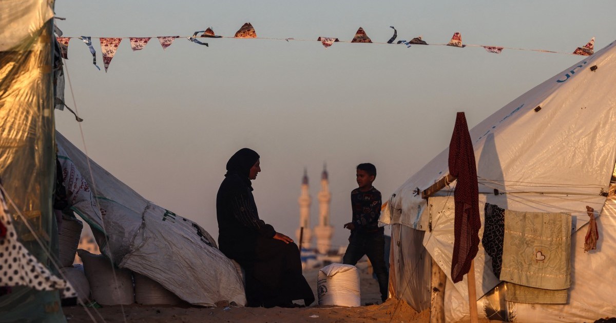 "Ramadan Under Attack: Palestinians Struggle to Find Joy Amid Israel's Offensive"