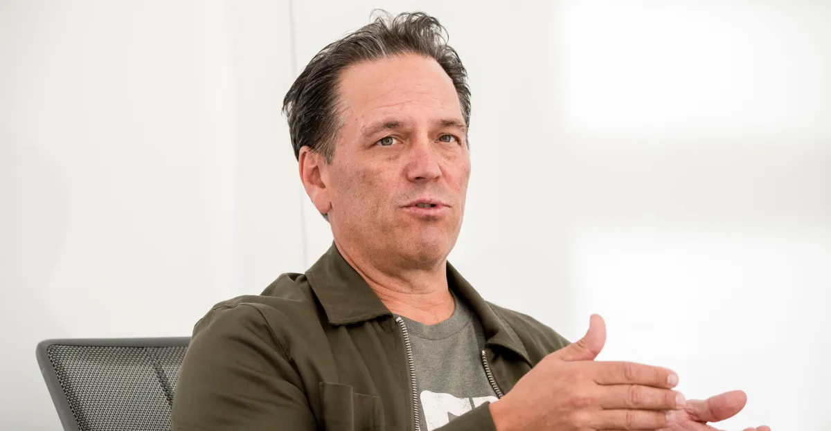 Phil Spencer Sees Upside in Fallout TV Show Launching Without New Game