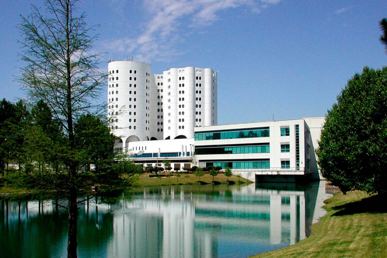 "Stunning Mobile Hospital Voted Most Beautiful in the U.S."