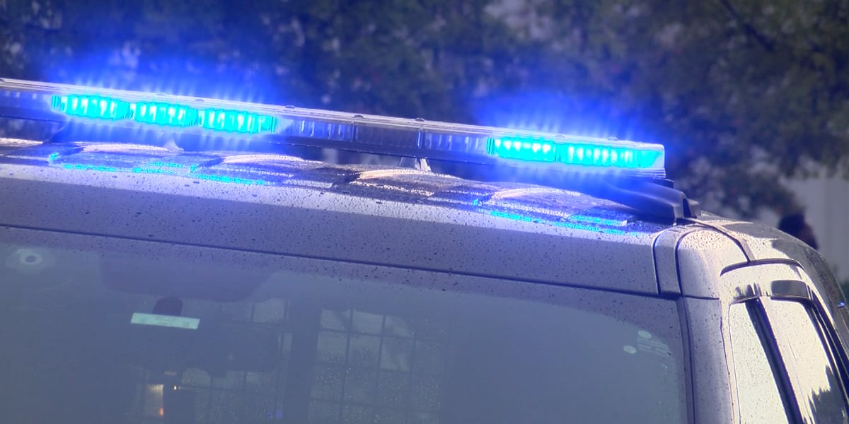 SWAT Responds to Large Police Presence at Western Hills Plaza