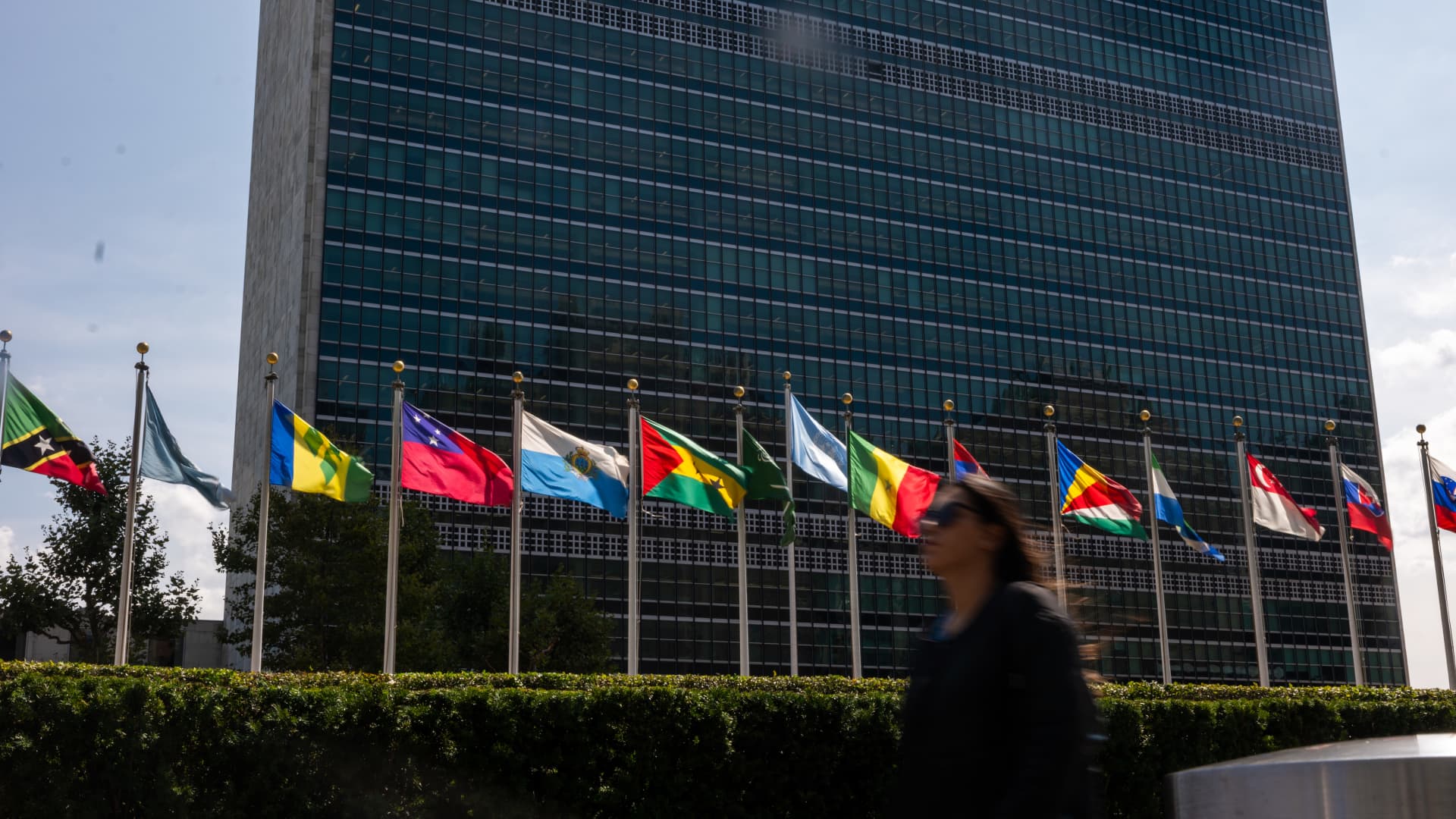 Featured image for Secret Service halts major telecom threat targeting New York's cell network