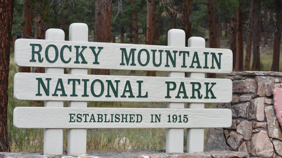 Featured image for Tragic Death: Woman Free Solo Climber Falls 500 Feet in Rocky Mountain National Park