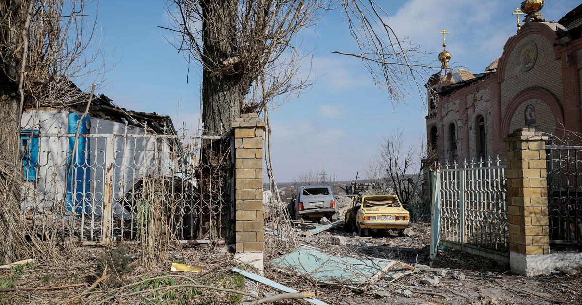 Red Cross warns of dire conditions for civilians in Ukraine's Avdiivka and Bakhmut.