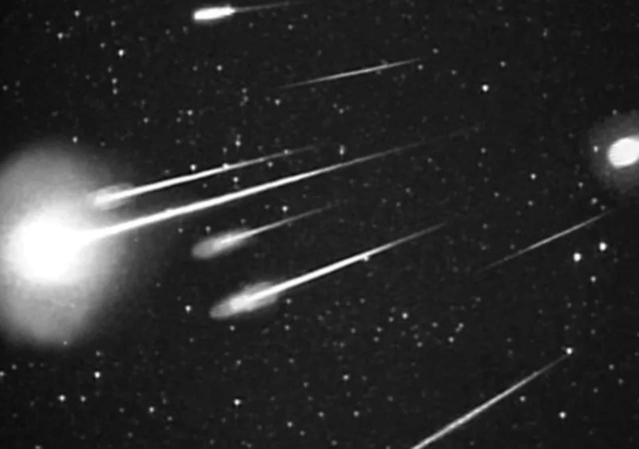 "Get ready for a dazzling display: Leonid Meteor Shower set to peak this week"