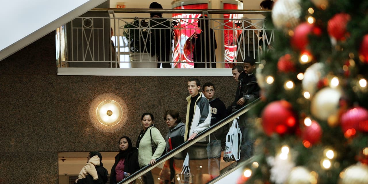 "Interpreting Consumer Sentiment Gains and the End of the 'Vibecession' for Stock Market Impact"