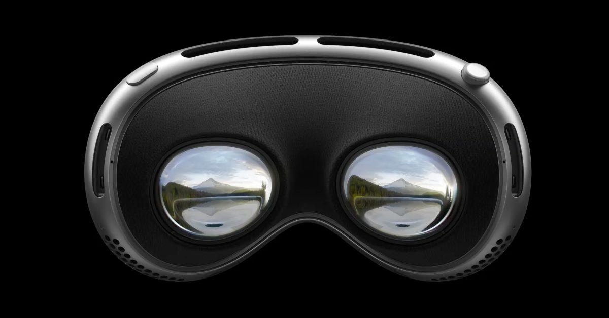 "Apple's Vision Pro Headset: The Ultimate AR/VR Experience?"