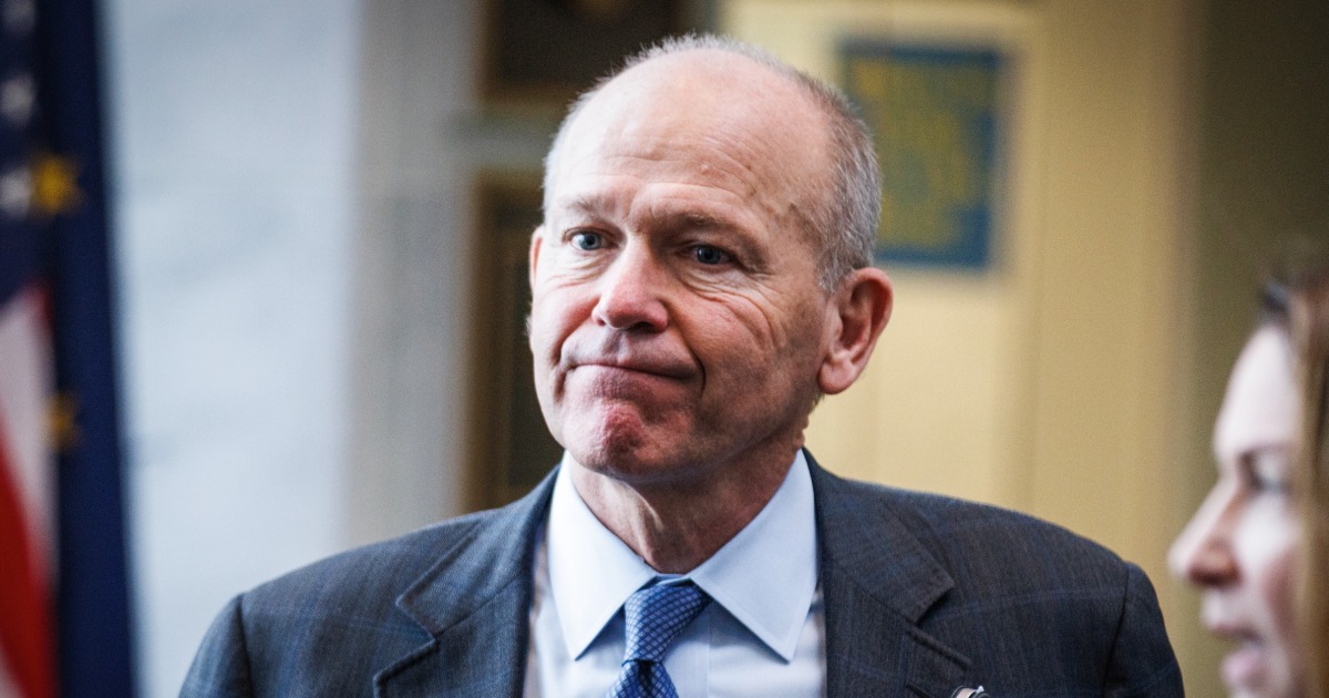 Featured image for "Boeing CEO and Executives Resign Amid Safety Crisis"