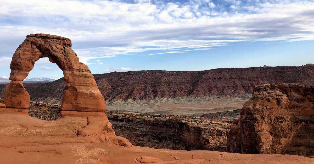 Featured image for Tragic Heat Stroke Claims Life of Texas Man Honoring Father at Arches National Park