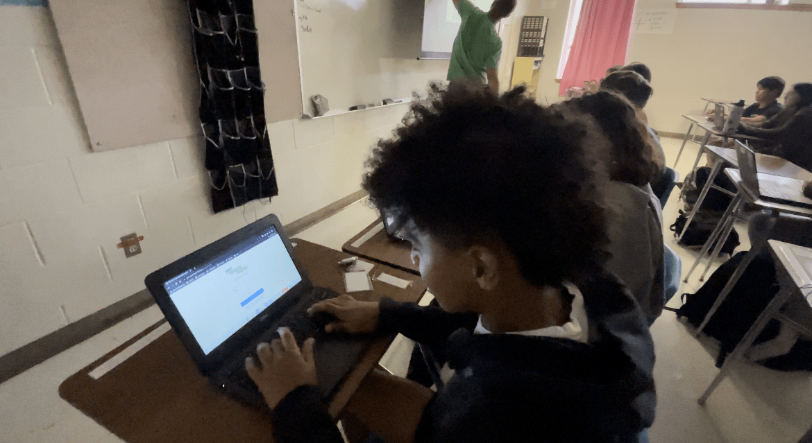 Featured image for Texas Law Boosts Access to Advanced Math Classes for Black and Latino Students