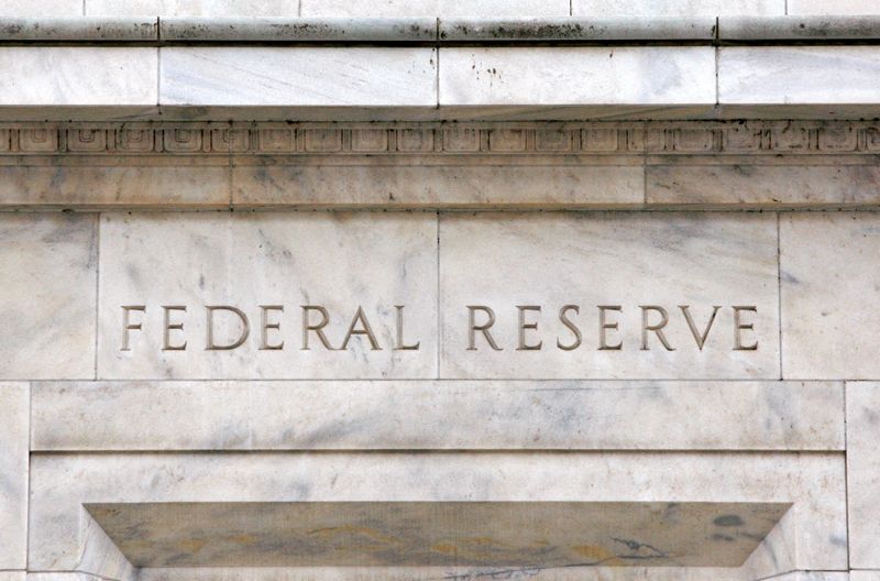 Fed Survey: Debt and Trade Wars Overtake Inflation as Key Risks