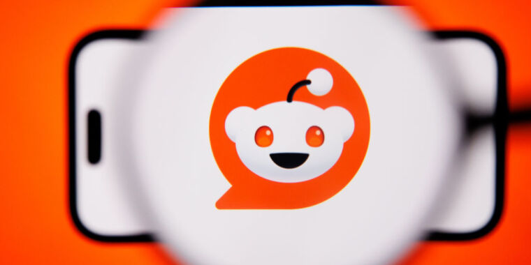 Featured image for "Reddit's Third-Party App Landscape: A 7-Month Update Post-APIcalypse"