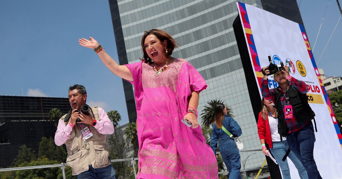 Featured image for Breaking Barriers: Mexico's First Female President Shatters Gender Norms
