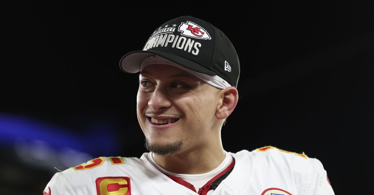 "Super Bowl 2024: 49ers Favored by 1.5 Points in Epic Showdown Against Chiefs"