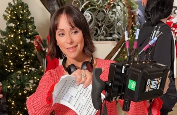 Featured image for "Jennifer Love Hewitt Stars in New Lifetime Holiday Movie with Brian Hallisay"