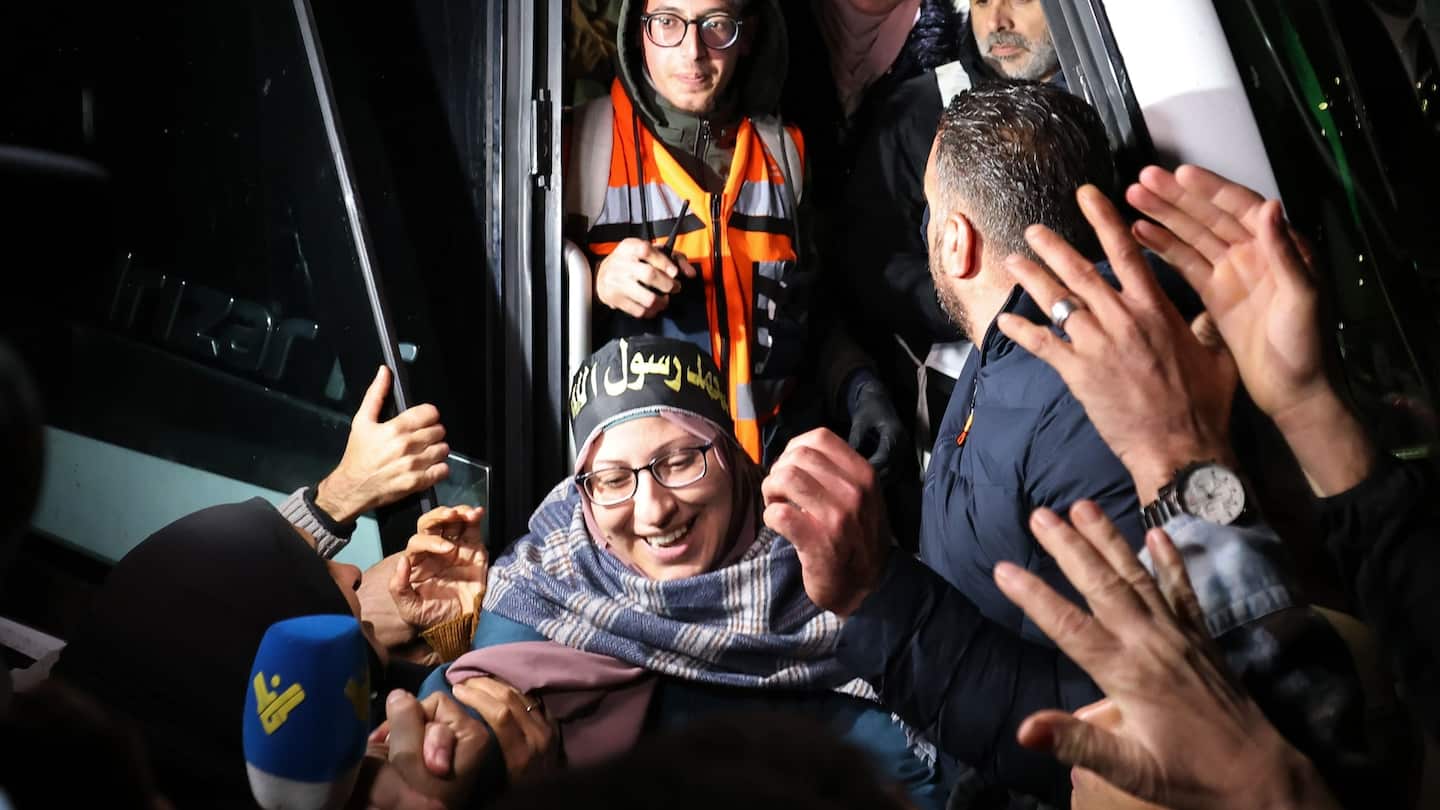 "Hostages Released and Gaza Death Toll: Latest Updates on Israel-Hamas War"